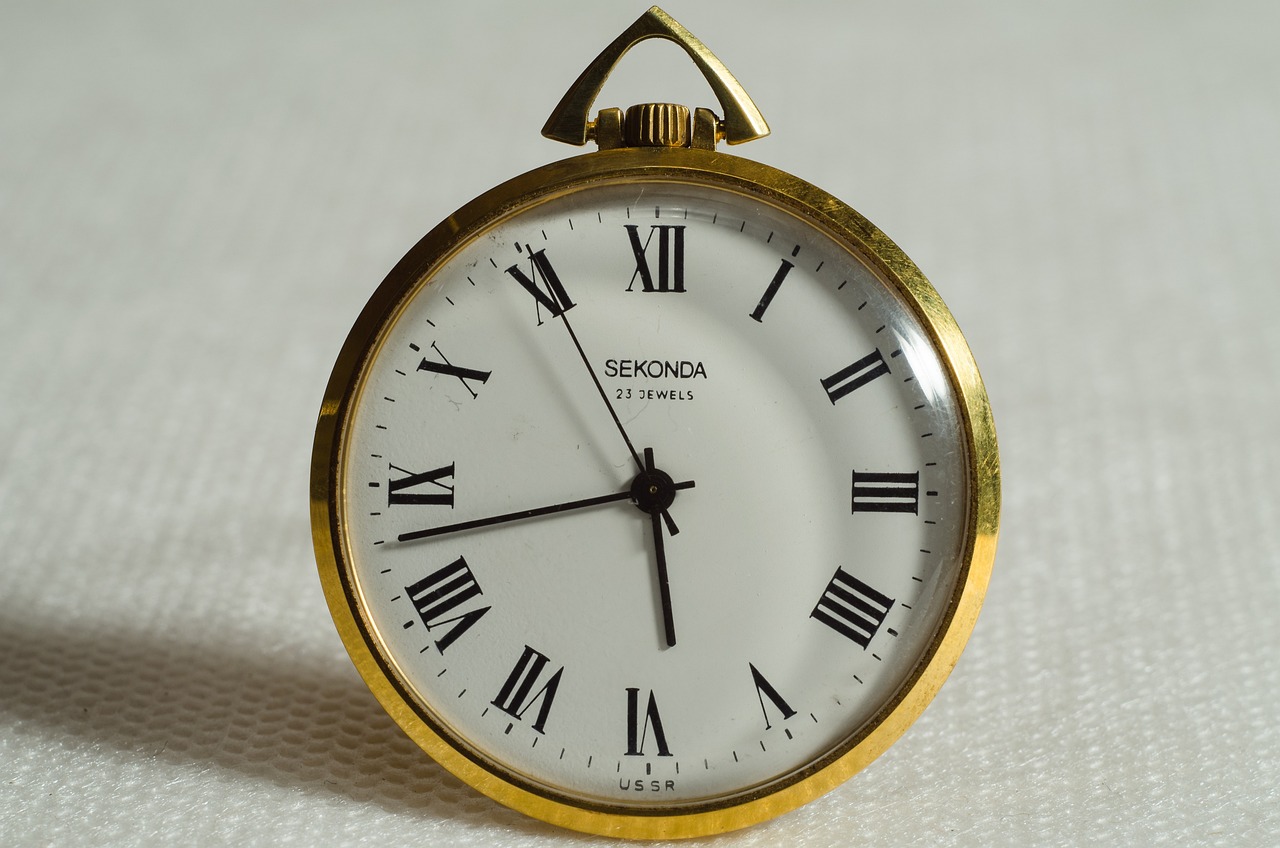Repurpose Your Old Clock Into a Unique Organizer